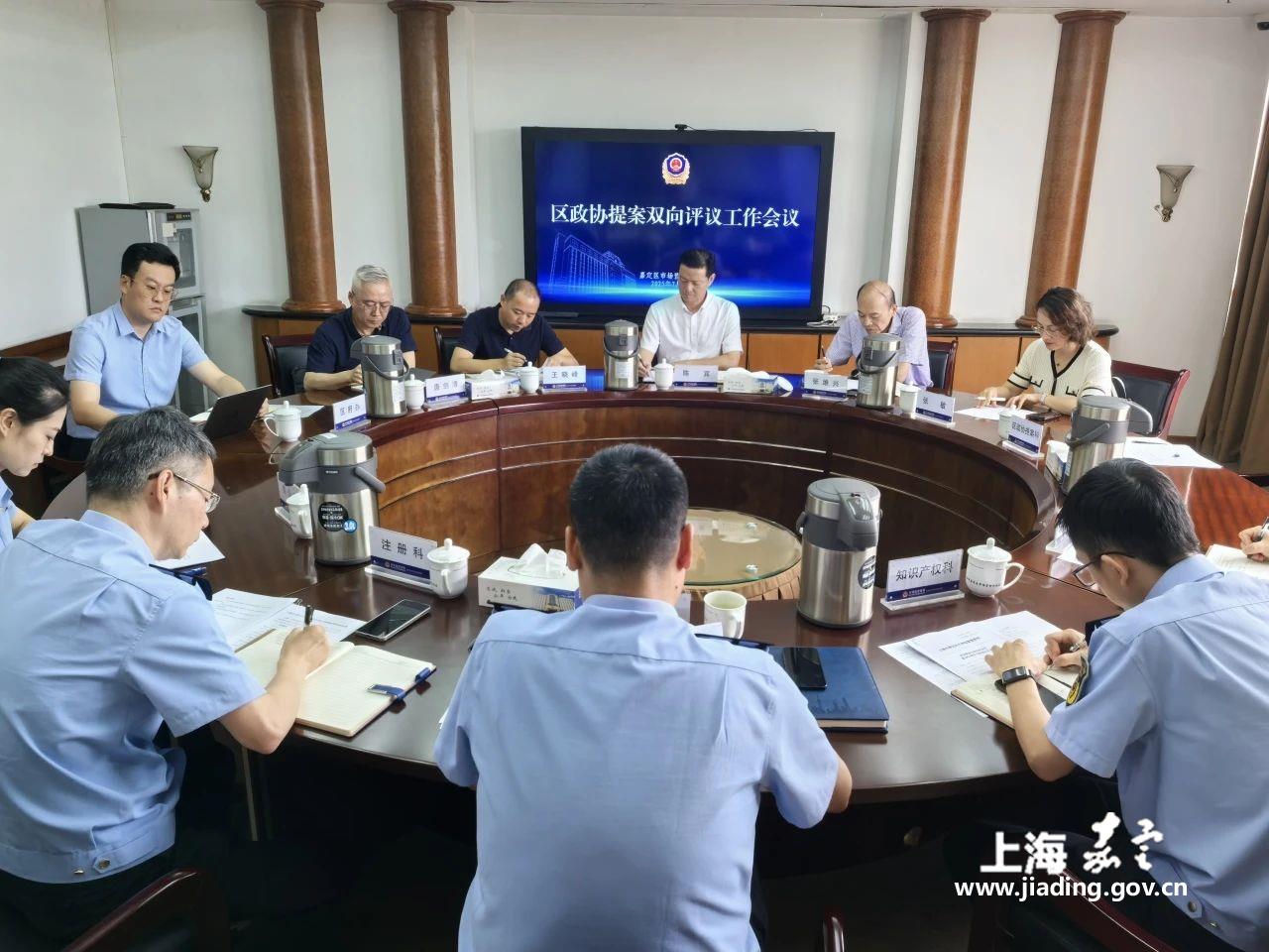e332aacb2a234fb28ccf50a9486ec5c8.jpg