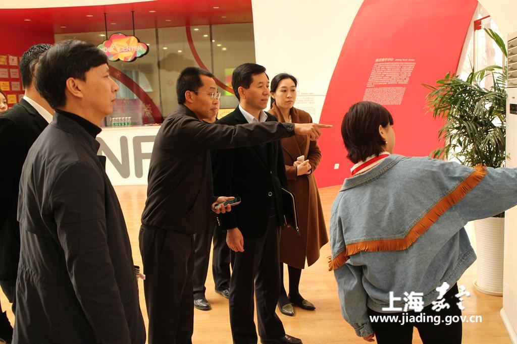 http://app01.jiading.gov.cn/PORTALIPS/Library/User/ganyeqing/20160323区政协主席刘海涛调研群团工作.jpg