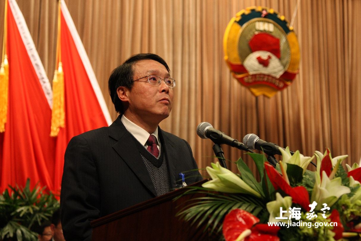 四届五次会议王仁子委员作大会发言